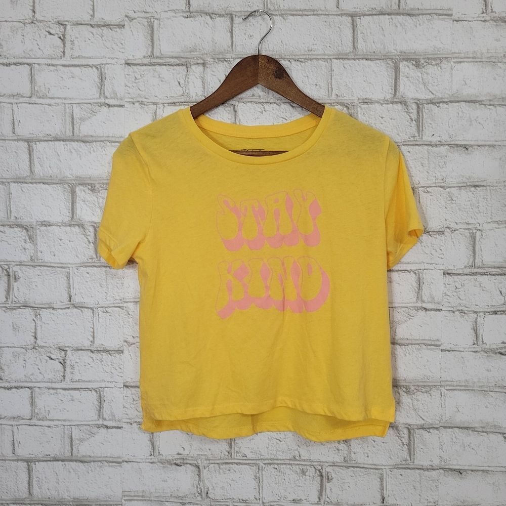 "Stay Kind" Freeze brand graphic tee